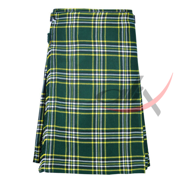 st-patrick-tartan-8-yard-kilt-front St. Patrick Tartan 8 Yard Kilt for Men Traditional Scottish Kilt